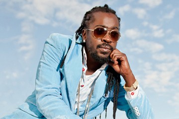 Beenie Man ready to perform in Japan.