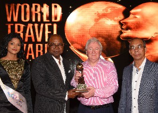 Edmund Bartlett, Graham Cooke, Dr. Horace Chang at World Travel Award