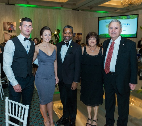 L-R:  Massimo Tarquini, Paige Petrone, Jamaica’s Consul General Franz Hall, Mrs. Mahfood and Chief Executive Officer (FFP), Mr. Robin Mahfood at Food For The Poor Gala