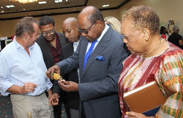 Tourism Minister urges more Jamaicans to own tourism inputs