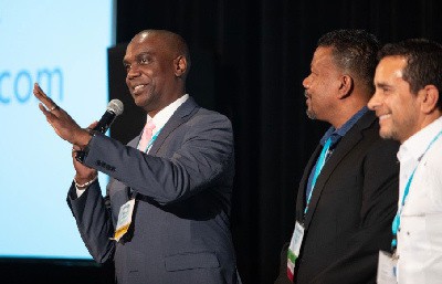 Claude Duncan - Vice President, JAMPRO, Parris Jordan - Chairman of CHICOS and Fernando Fernandez - Vice President, Development of Apple Leisure Group announce the location of CHICOS 2019
