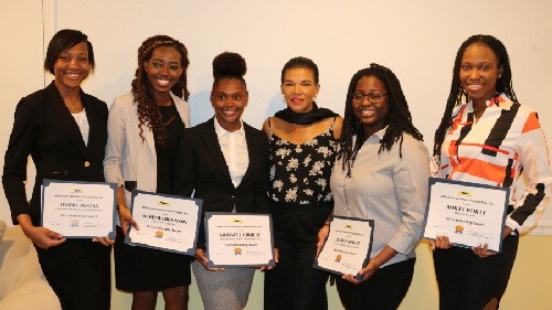 Jamaica’s Ambassador to the United States of America, Her Excellency Audrey Marks with recipients of the 2019 Jamaica Nationals Association (JNA) College Student Scholarship Awards Temera Duncan, Kemesha Robinson, Shannell Hibbert, Justine Brahman, and Ashley Medley 