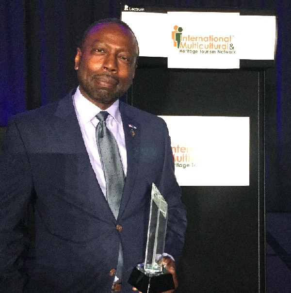 Veteran Bahamas Tourism Executive, Linville Johnson Receives Coveted Apex Award