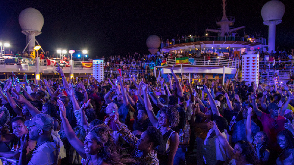Crowd Response from 2018's Soundclash At Sea Welcome To JamRock Cruise