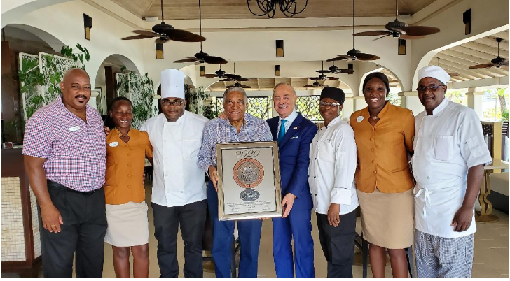 Spice Islands Beach Restaurant, Oliver's, Presented with the Academy of Hospitality Sciences Six Star Diamond Award
