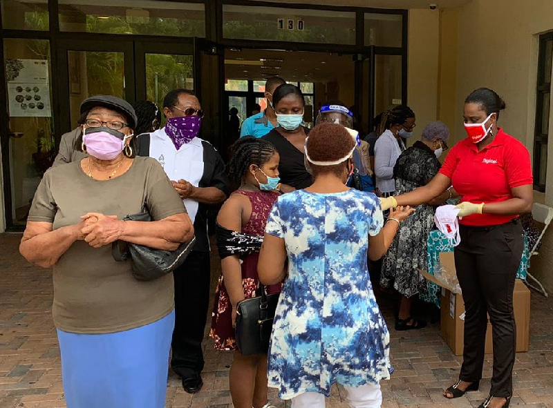  Digicel Starts Delivery of 5,000 Masks to the Haitian Community in Miami