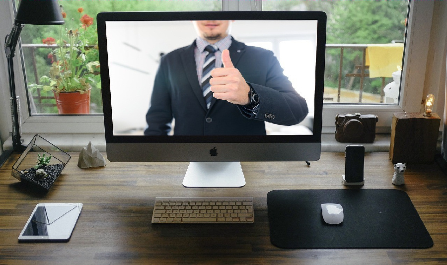 Why Web Conferencing Is The Right Choice For You