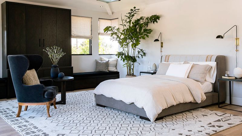 How to Turn Your Bedroom into a Sleep Oasis