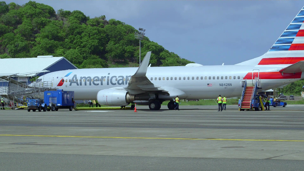 Saint Lucia Welcomes First American Airlines Flight from Miami