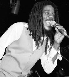 Chino McGregor Salutes Dennis Brown on his Earthstrong with his Top 10 Songs