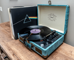 How To Pick The Right Record Player: Follow These Advice