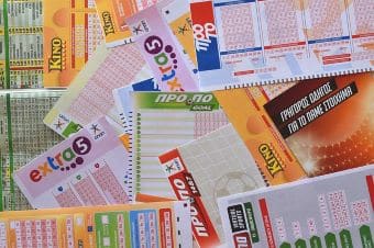 Lotteries vs. Online Betting: Which One is Right for You and Why