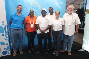 Bahamas Deputy Prime Minister Cooper With Grand Bahama Partners
