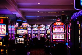 iGaming & Casinos: The Rising Popularity of Online Gaming and Online Casinos