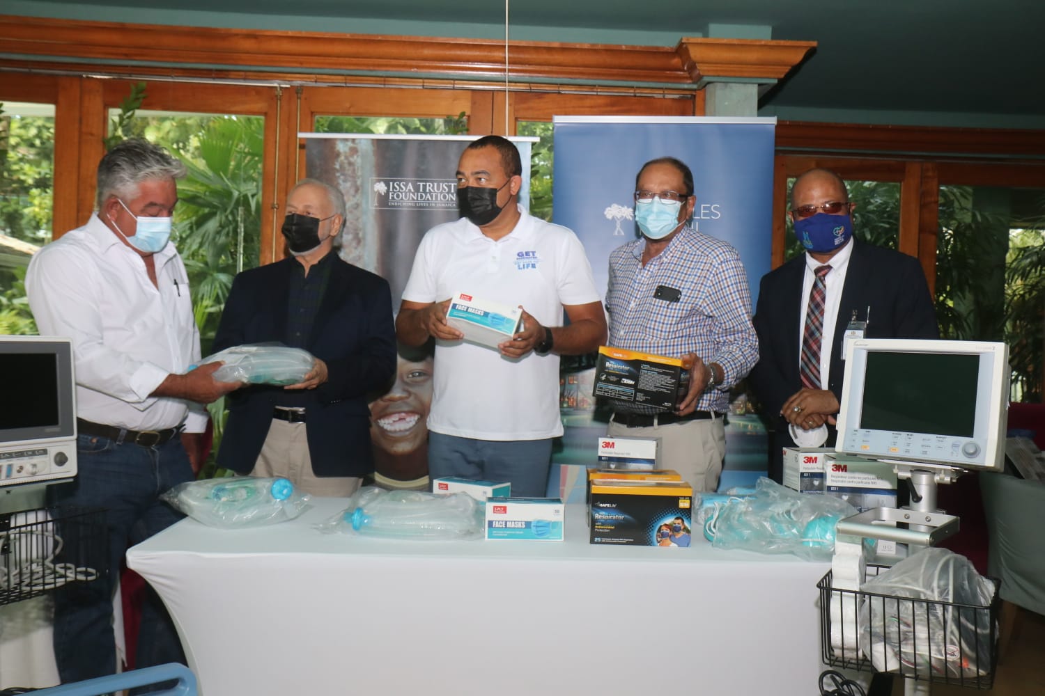 Issa Trust Foundation & Partners For World Health Donate Medical Supplies
