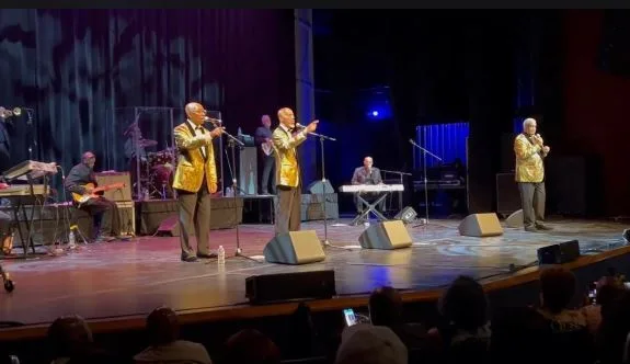 Reggae Meets Soul with Russell Thompkins Jr. and the New Stylistics