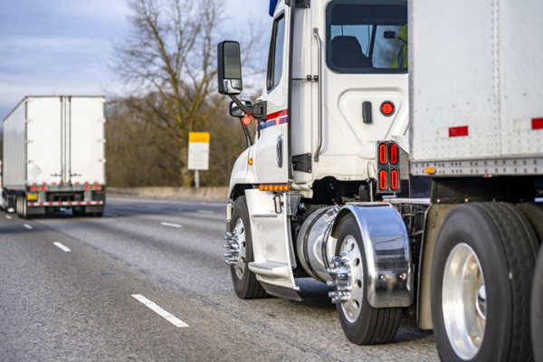 Strategies New York Lawyers Use to Battle Truck Accidents in the Court